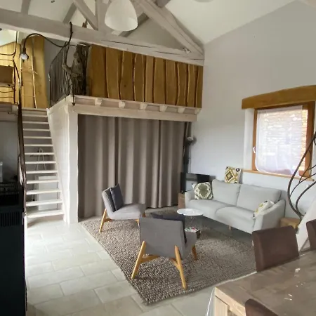 Bed and breakfast Gites&chambres D Hotes Les Granges Du Fournel 3*